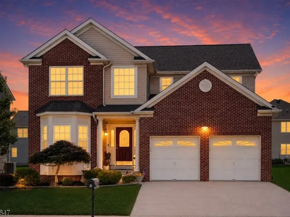 8 Hopkinson Ln, Franklin Twp., NJ 08873