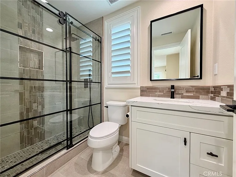 98 Pinnacle Dr — Photo 22