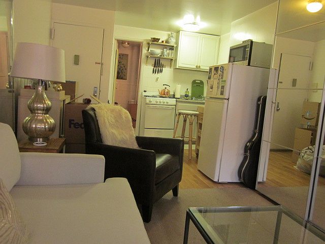 2nd image of 232 E 2nd St #B4
