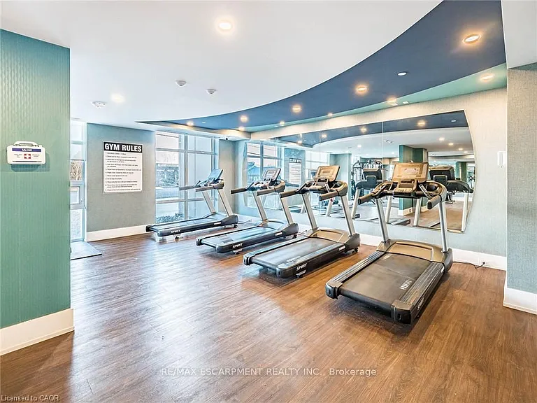 450 Dundas St E #404 — Photo 17
