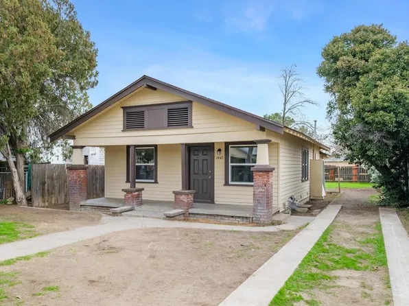3643 E Illinois Ave, Fresno, CA 93702