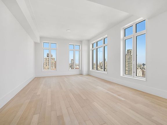 3rd image of 200 E 83rd St #26A
