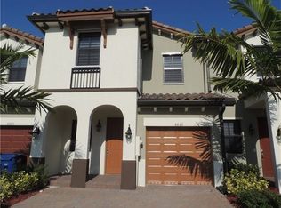 8859 NW 102nd Ct, Doral, FL 33178