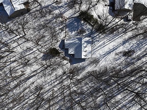 2nd image of 48276 Dyke Rd