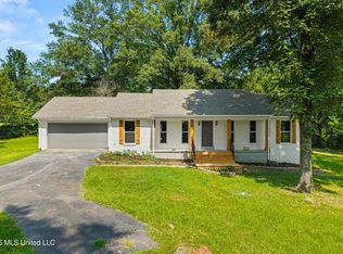 6822 Angie Dr, Hernando, MS 38632