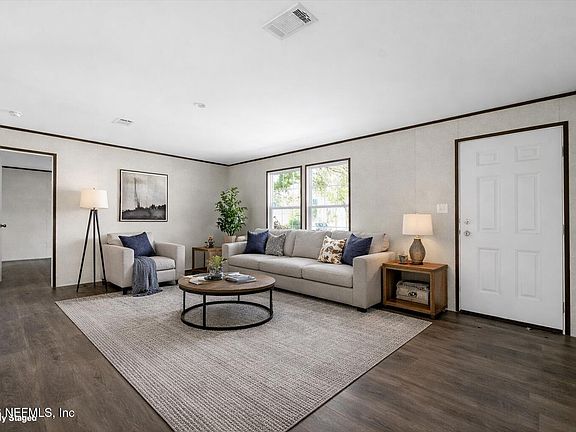 4th image of 3121 BAINBRIDGE Road #1