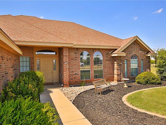 4th image of 334 Apple Blossom Dr