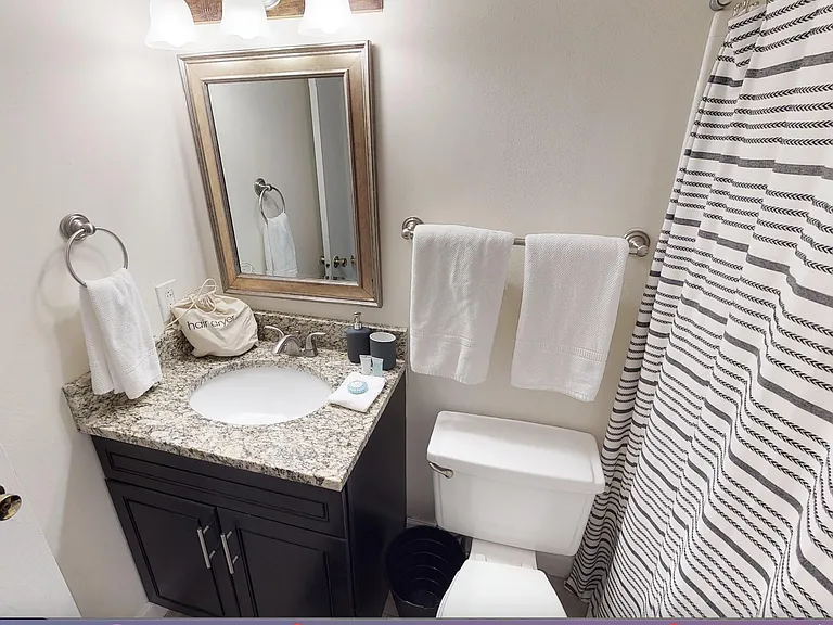 5390 Pershing Ave #305 — Photo 10