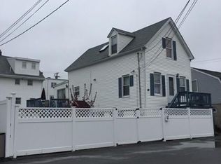 7 Lawrence Rd, Revere, MA 02151