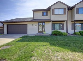 412 Hilltop Rd, Champaign, IL 61822