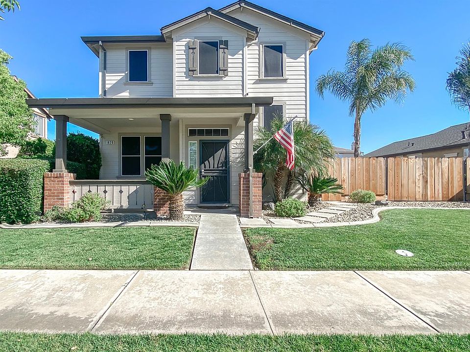 1st image of 1820 Parkside Way