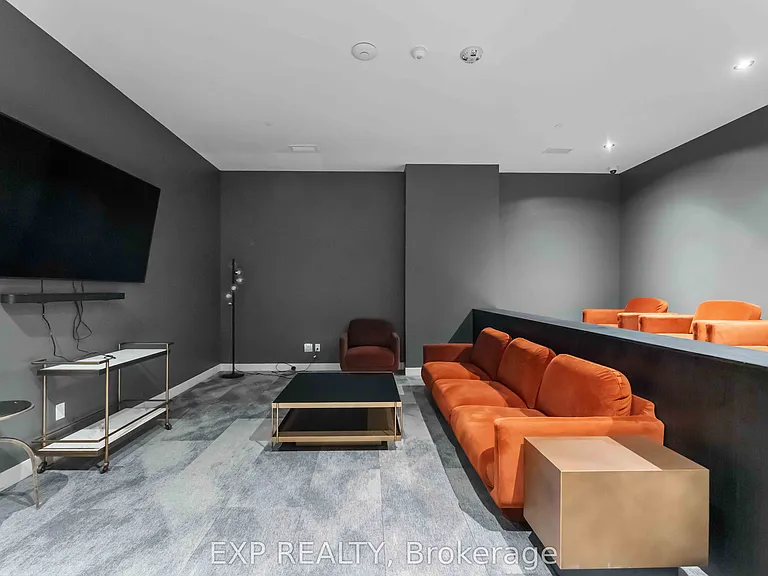 180 George St #2607 — Photo 16
