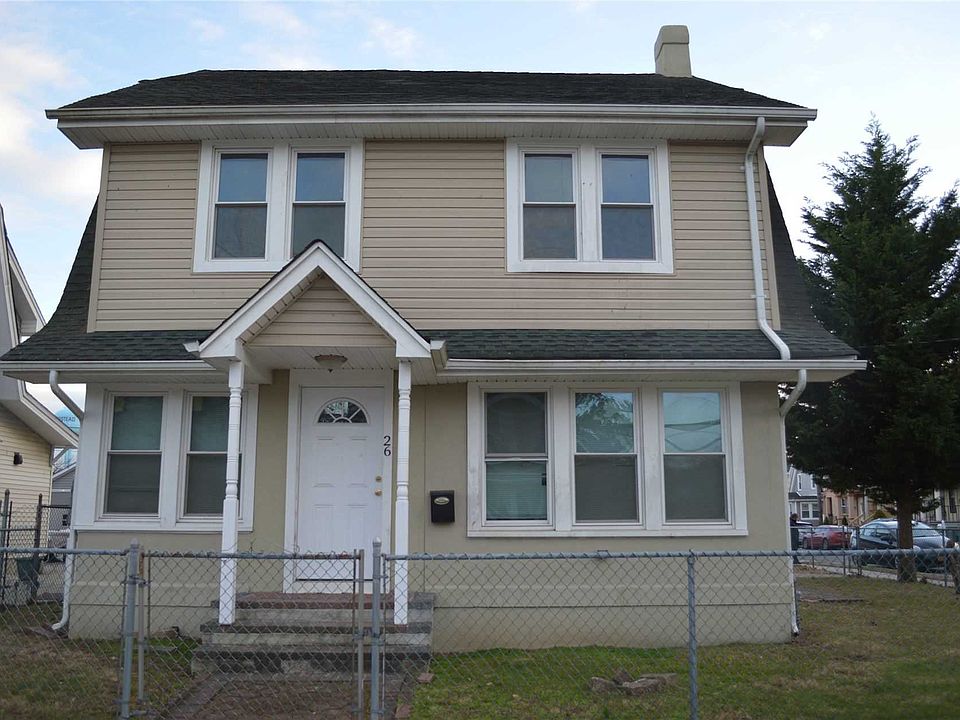 1st image of 26 Lincoln Blvd