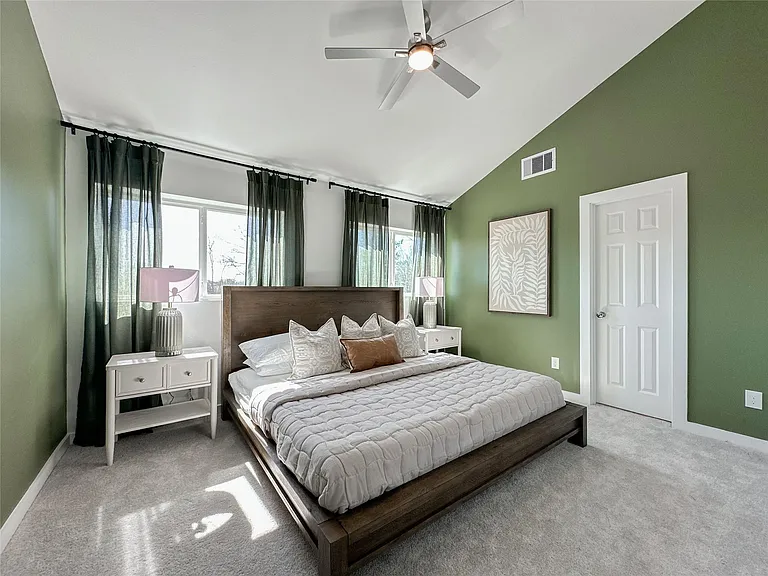 2710 Discovery Trails Ct — Photo 22