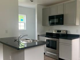 300 Crique Side Dr, Morehead, KY
