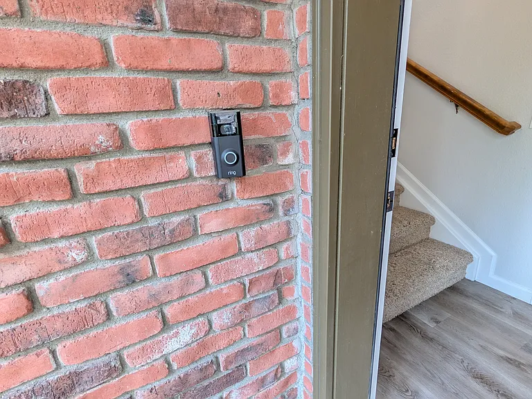 501 Elmhurst Way #A — Photo 4