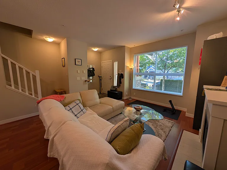 3 E 54th Ave — Photo 3