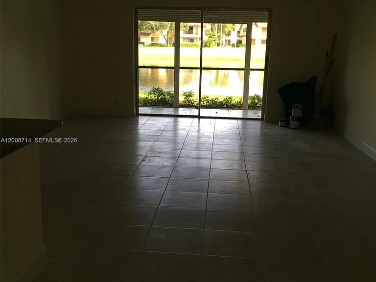407 Gardens Dr #103 — Photo 3