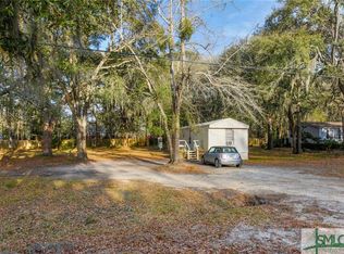 81 Marie Ave, Midway, GA 31320