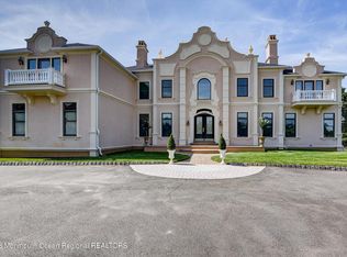 37 Robbins Rd S, Millstone Township, NJ 08510