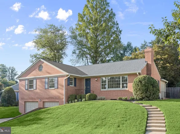 6117 Overlea Rd, Bethesda, MD 20816