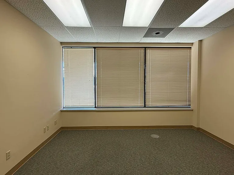 1411 Pate Plaza Dr — Photo 12