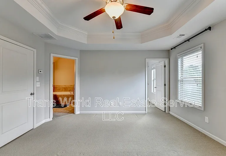4648 Pine St SE — Photo 28