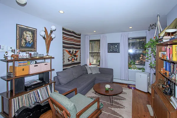 Rented by Brooklyn Rentals NYC | media 38