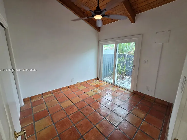 1260 SE 2nd St #1260 — Photo 11