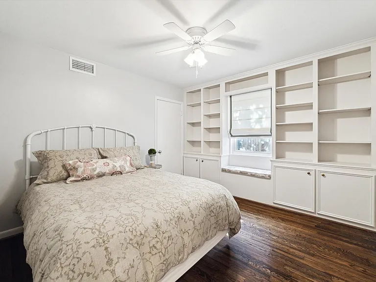 737 Country Ln — Photo 20