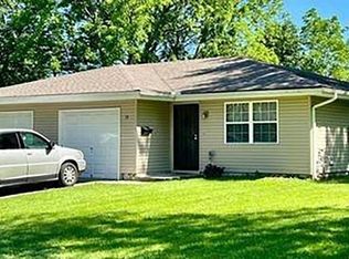 3 SE 9th St UNIT B, Lees Summit, MO 64063
