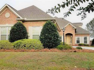 303 Blossom Ln, Centerville, GA 31028