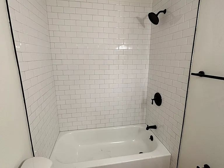 440 N Garfield Ave #440 — Photo 16
