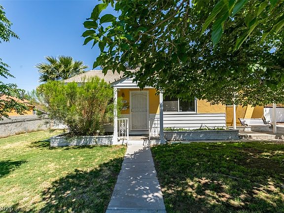 5th image of 1127 Melville Dr
