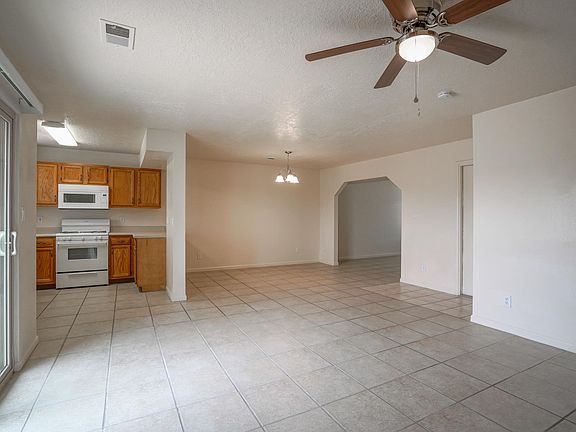 2nd image of 3519 Plateau Pl NW