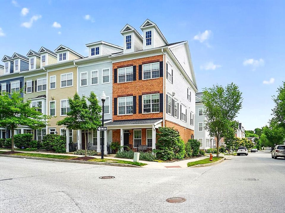 1st image of 130 Linden Pl