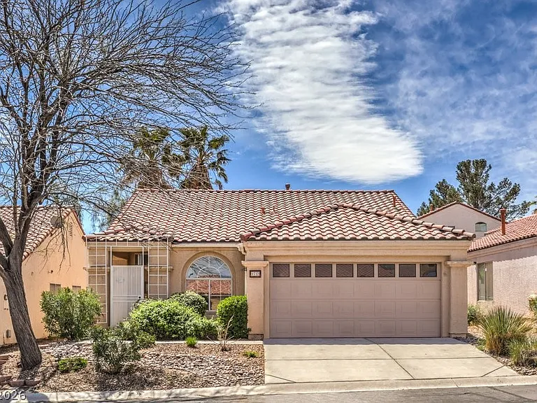 1712 Pinion Mesa Ct — Photo 1