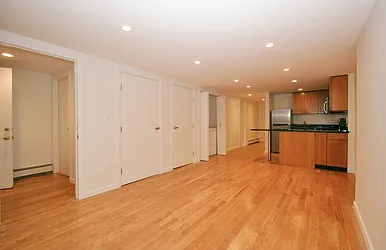 Rented by R New York