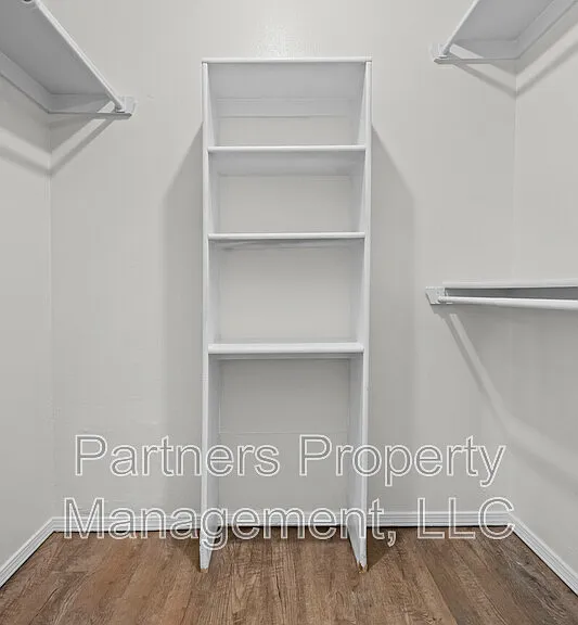 3520 W Olive St — Photo 19