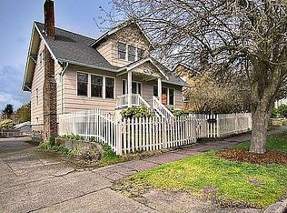 7049 11th Ave NW, Seattle, WA 98117