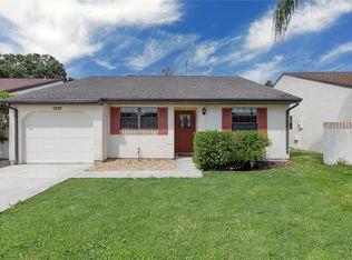 1322 SE Carrington Ct, Port Saint Lucie, FL 34952