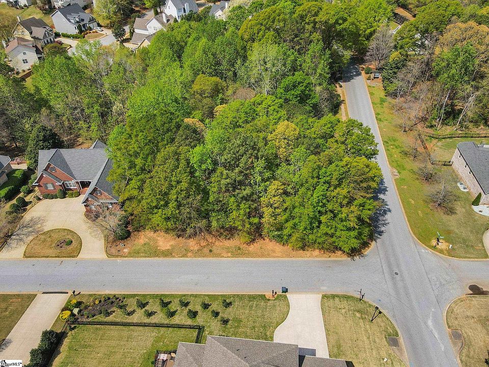 1st image of 602 Mount Vernon Ln