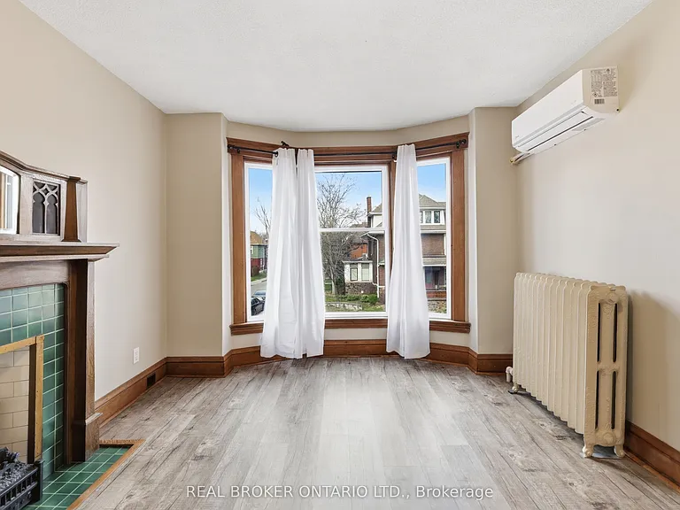 65 Fairholt Rd S #2 — Photo 7