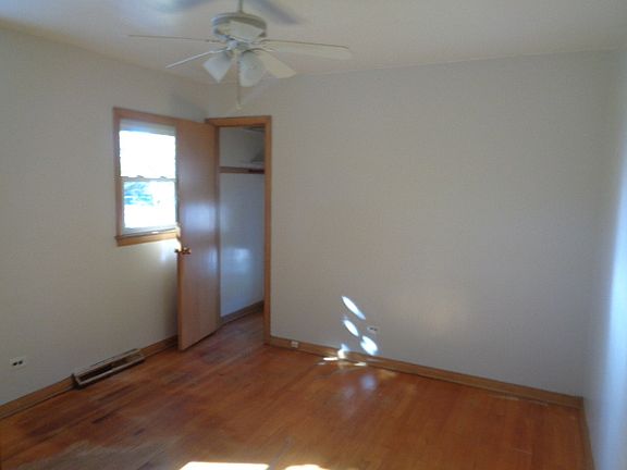 5th image of 9435 S Claremont Ave