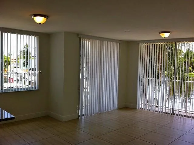 1740 NW North River Dr #214 — Photo 2