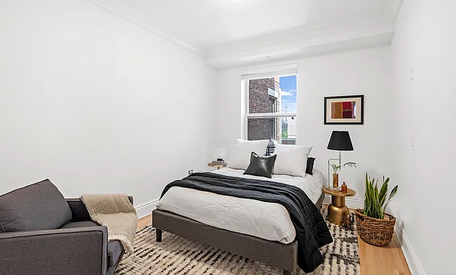 Sold by Compass | media 9