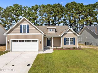 2301 Rhinestone Dr, Winterville, NC 28590