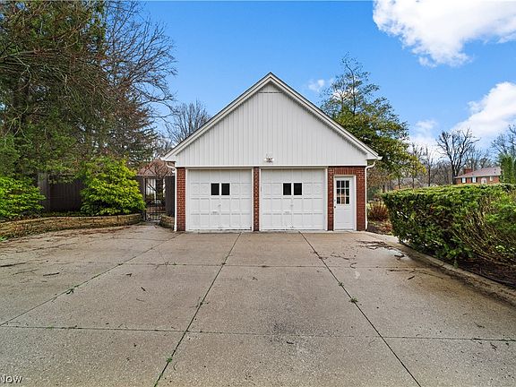 3rd image of 250 Schocalog Rd