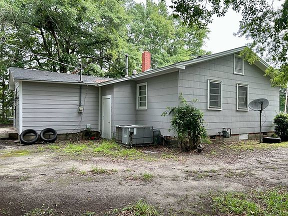 4th image of 809 Cheraw St