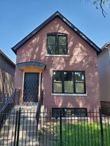 7147 S University Ave, Chicago, IL, 60619